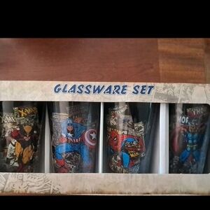 Marvel Superhero Glassware Set
